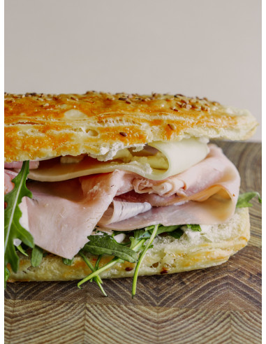 La carte snacking Luynes "click and collect" Maison Barone Sandwich Feuilleté jambon emmental