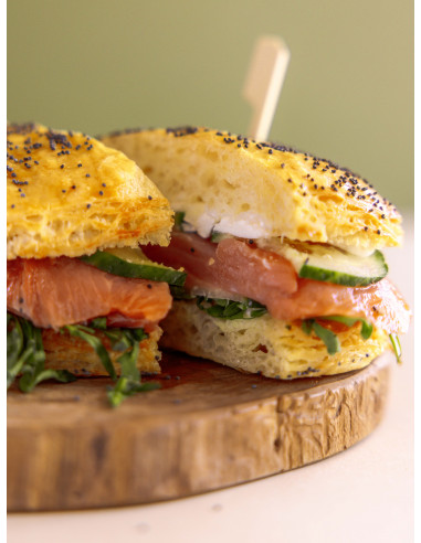 La carte snacking Luynes "click and collect" Maison Barone Sandwich Feuilleté au saumon