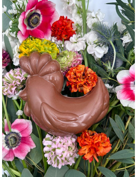 Poule de Pâques garnie (3 tailles)