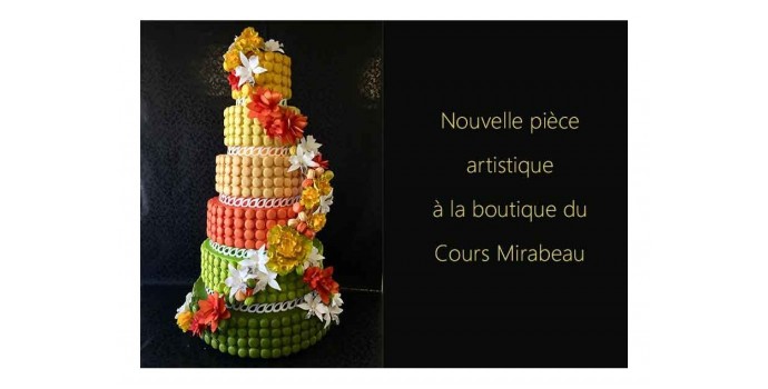 Nouvelle pièce montée de macarons à Aix-en-Provence