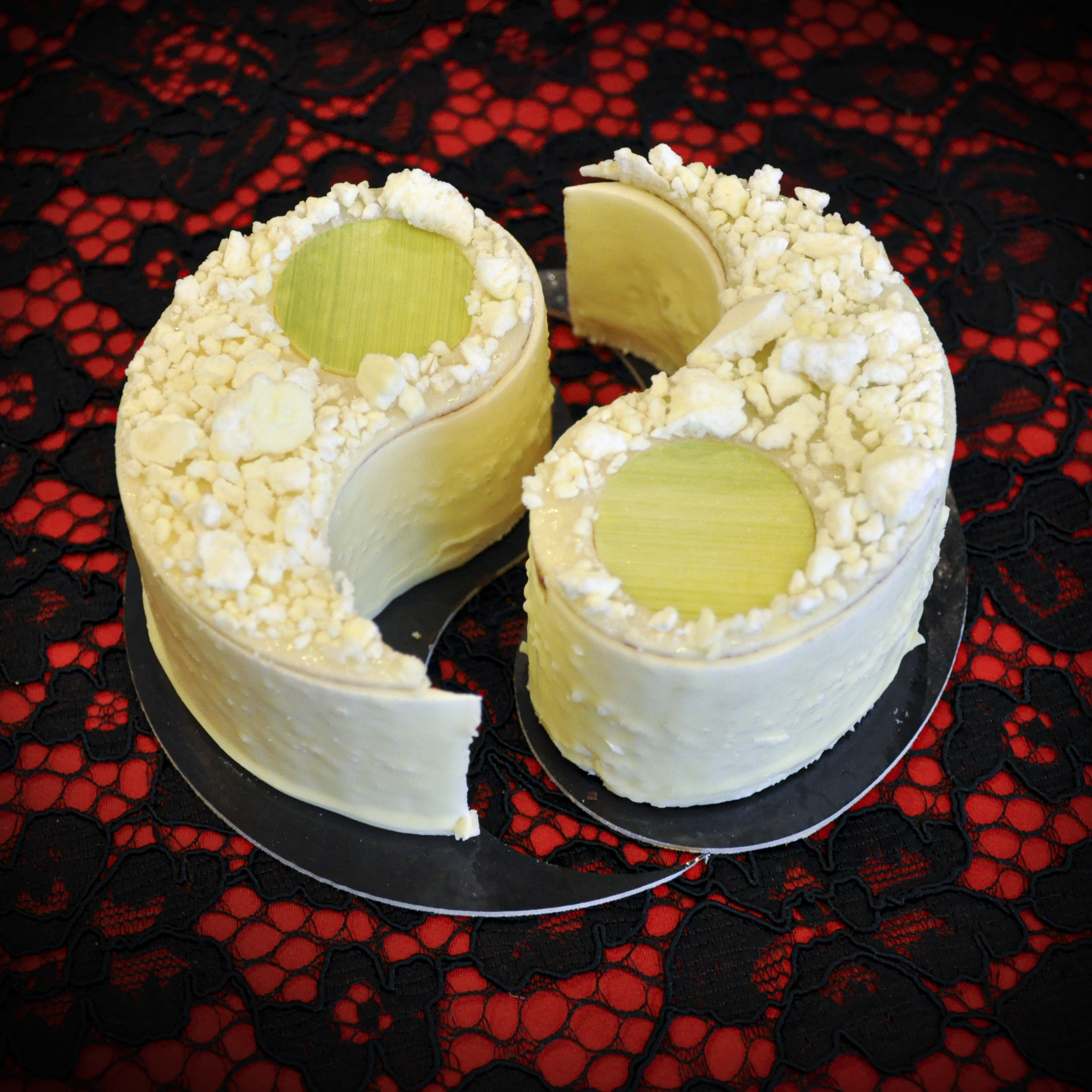 Gâteau Yin Yang exotique